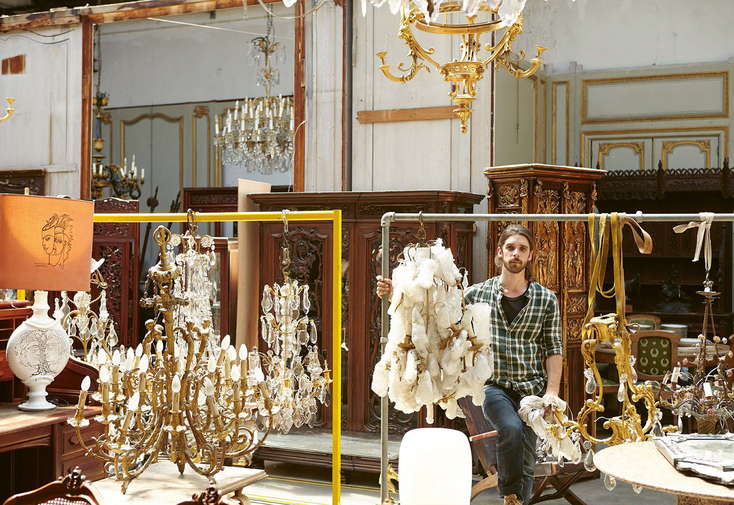 the-paris-flea-market-insider-secrets-to-shop-like-pharrell-and-jacquemus-6