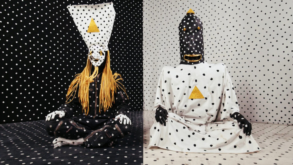 We’re All Obsessed With Angine de Poitrine. And There’s a Reason Why 