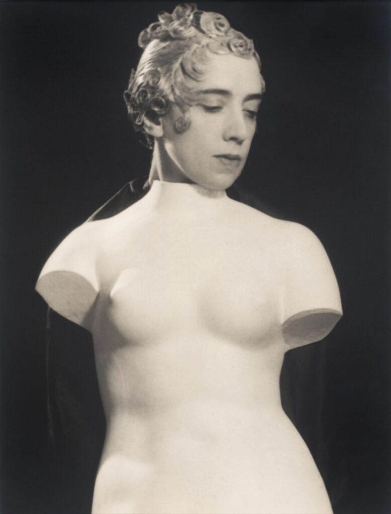 Elsa Schiaparelli by Man Ray, 1933 © 2025 Man Ray 2015 Trust. DACS, London. Photo_ Collection SFMOMA. The Helen Crocker Russell and William H. and Ethel W. Crocker Family Funds purchase