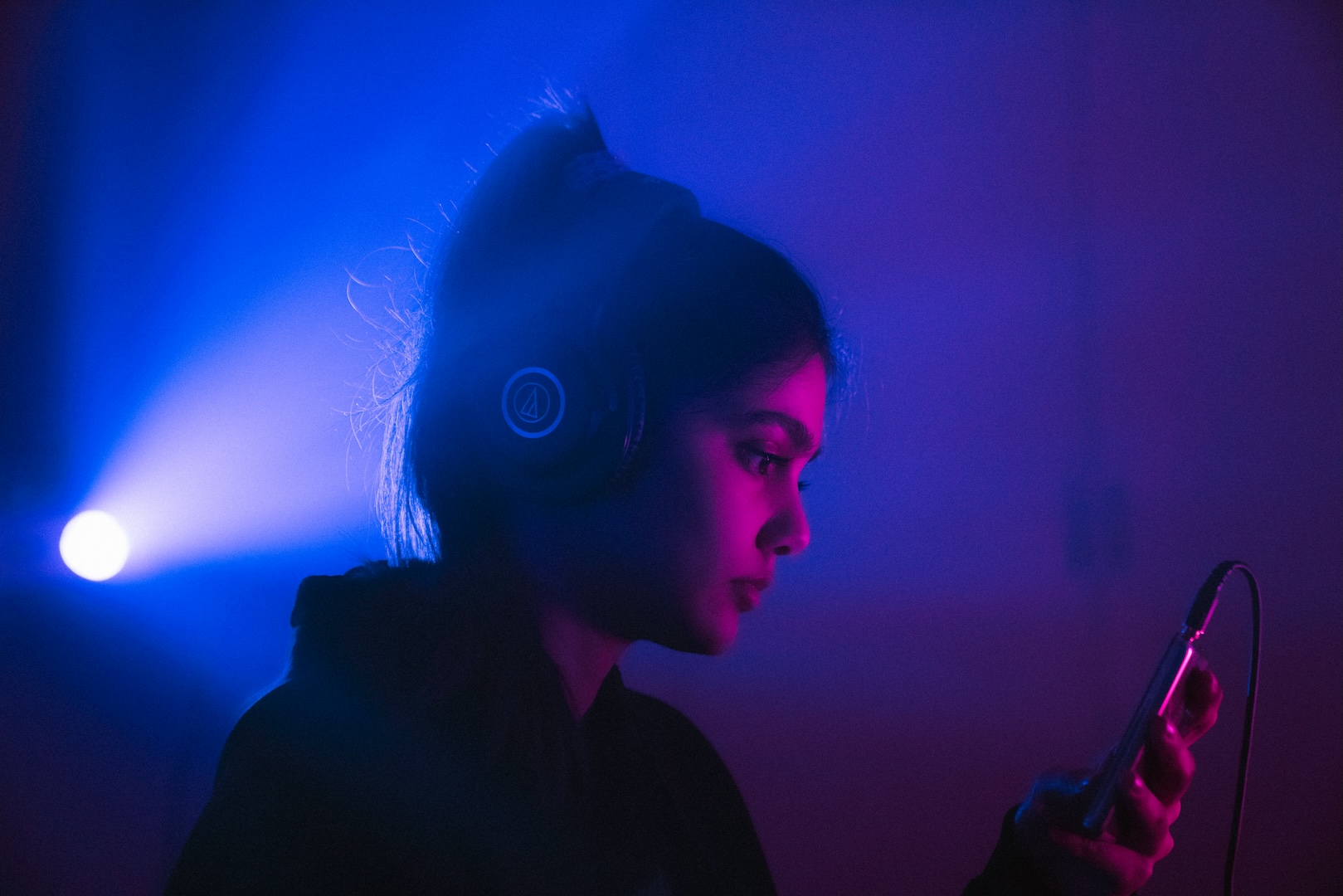 passive-listening-music